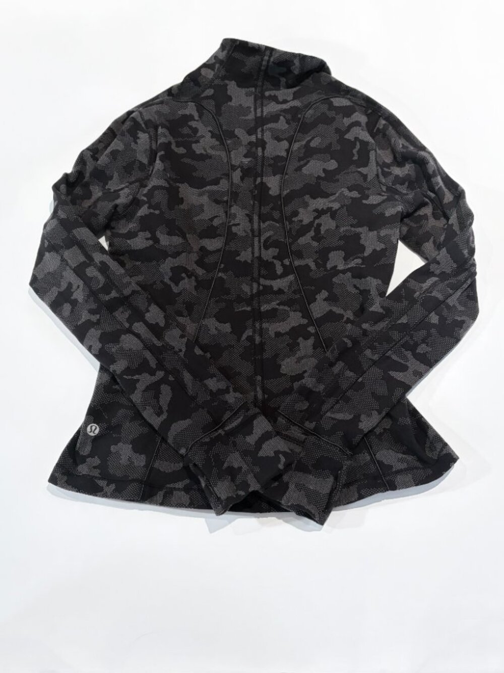 Lululemon Run Briskly 1/2 Zip black camo jacket size 6 - Picture 1 of 4